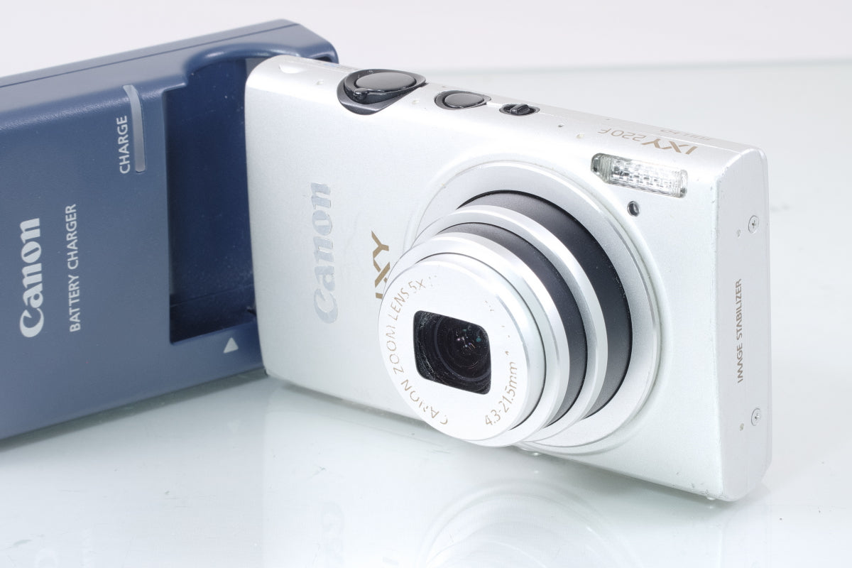 【買取実績】Canon IXY 220F シルバー 充電器|ジャンク|東京中古カメラ