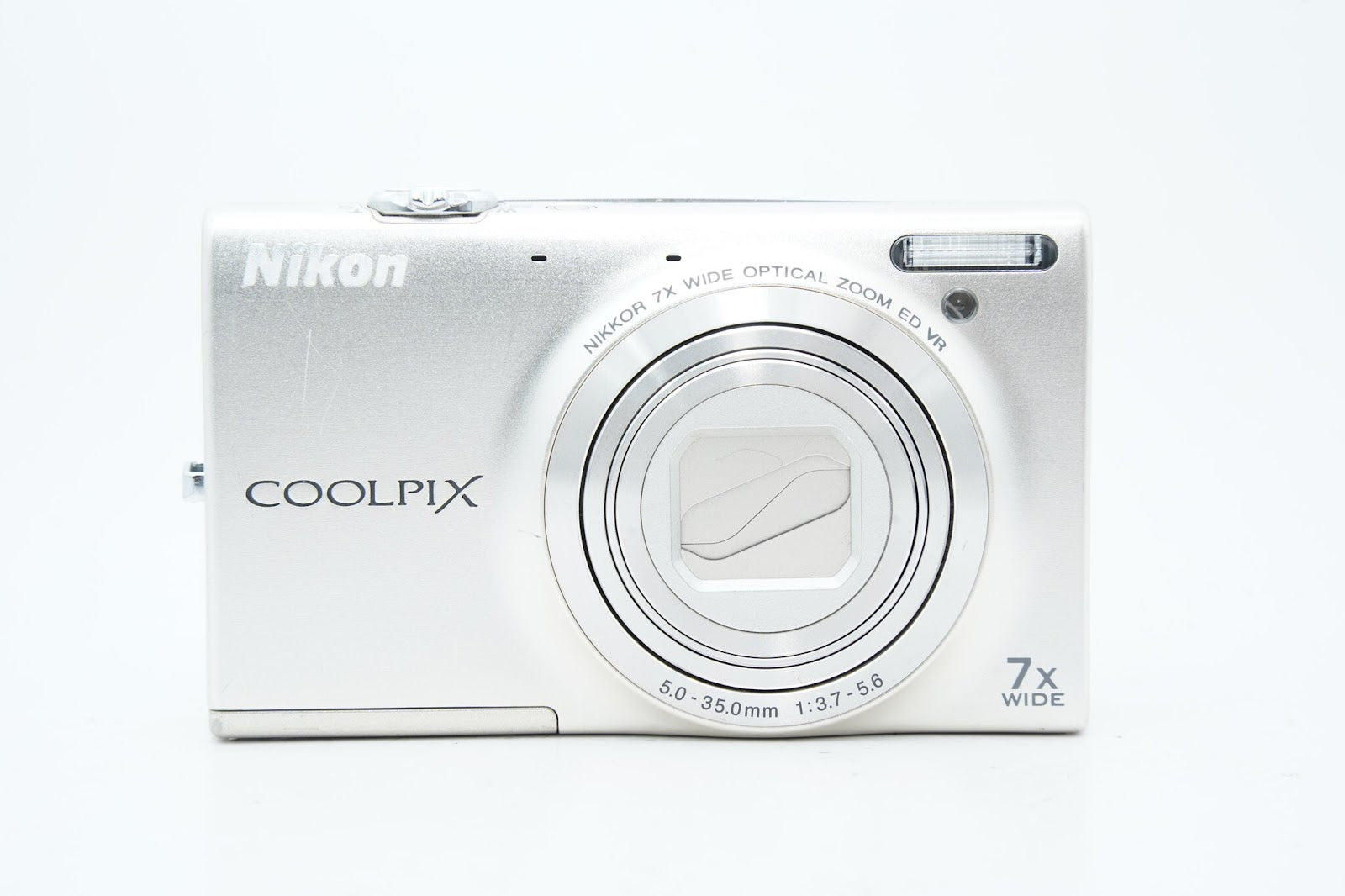 Nikon COOLPIX S6100 シルバー バッテリー 充電器付属