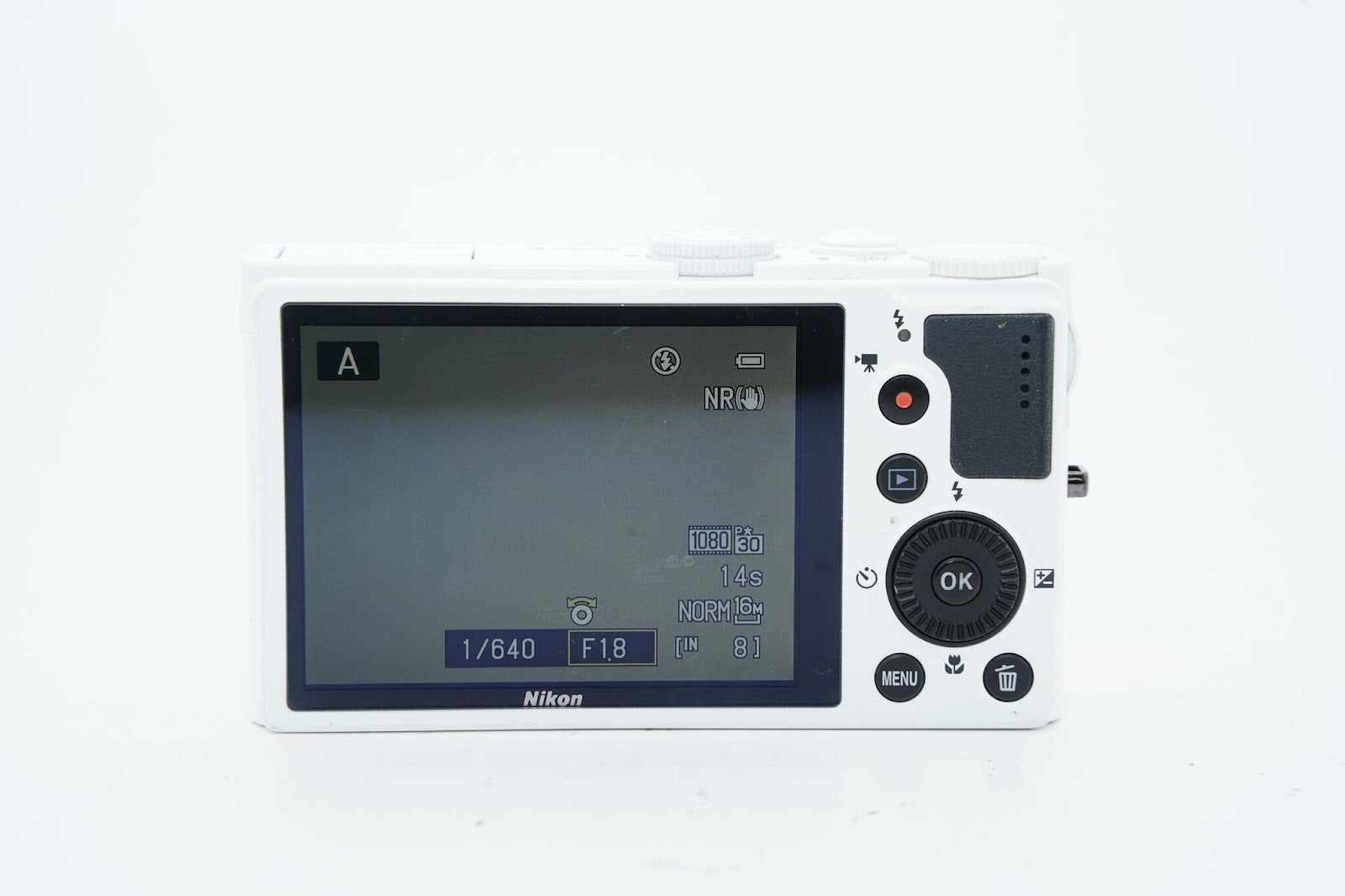 Nikon COOLPIX P310 ホワイト バッテリー 充電器 箱 付属
