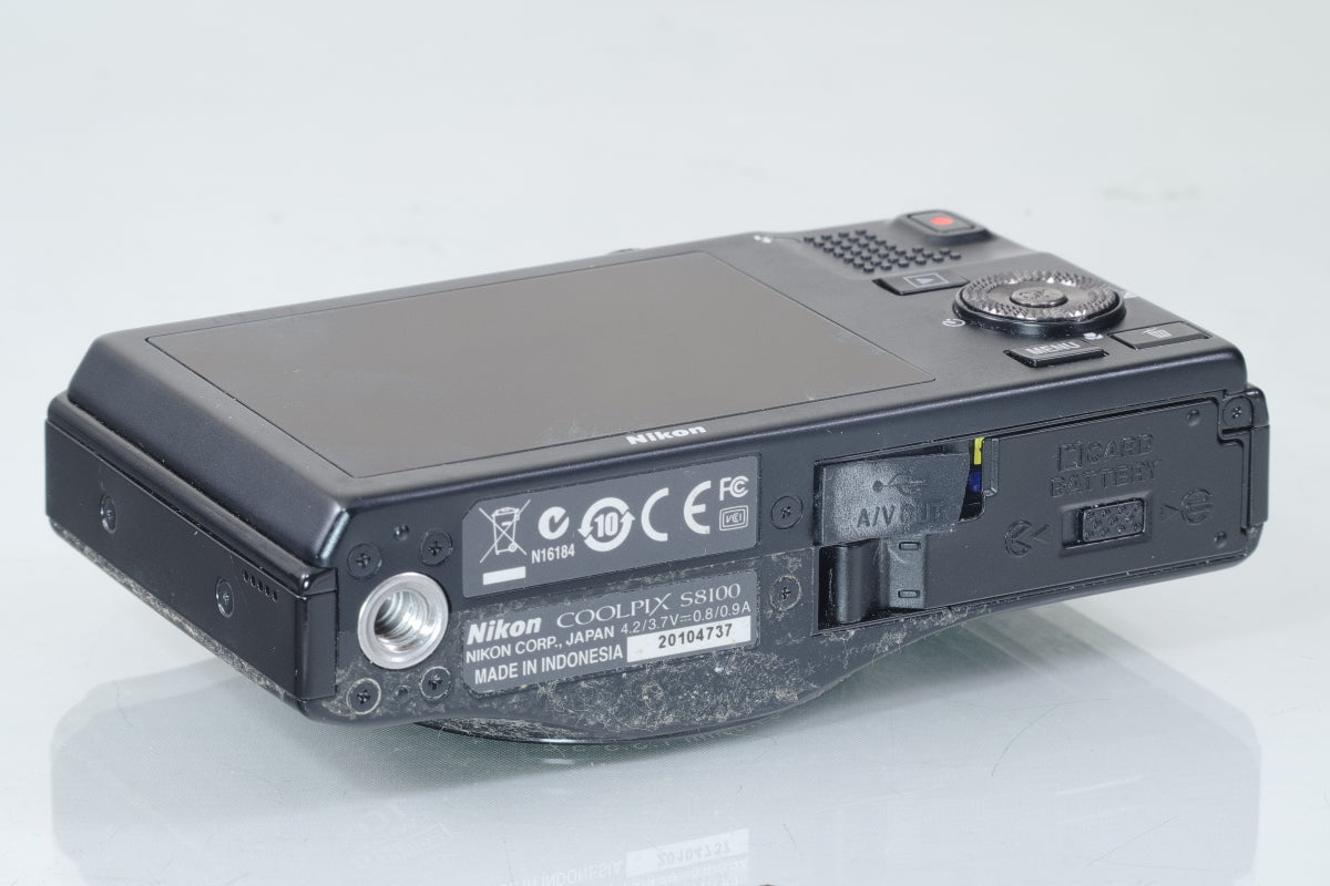 Nikon COOLPIX S8100(ノーブルブラック)