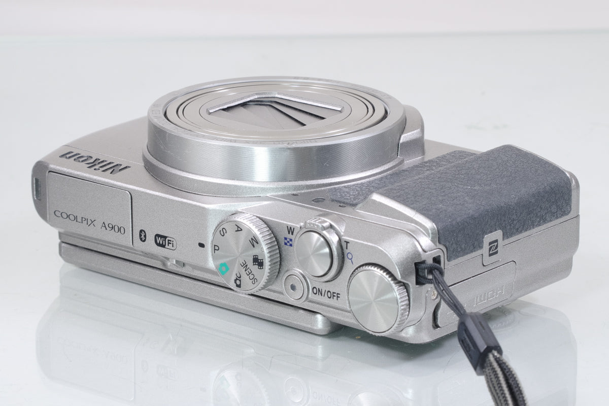 Nikon COOLPIX A900(シルバー)