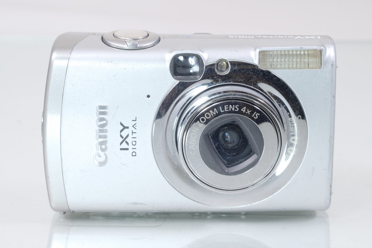 Canon IXY DIGITAL 810 IS(シルバー)