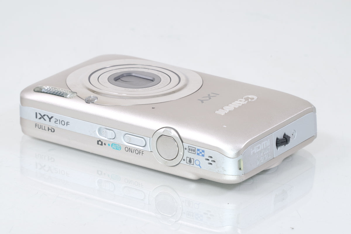Canon IXY 210F(シルバー)