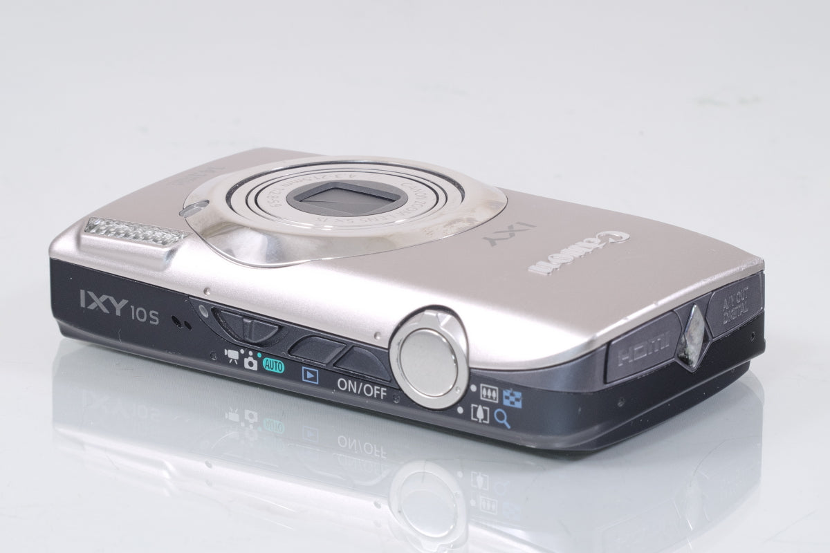 Canon IXY 10S(シルバー)