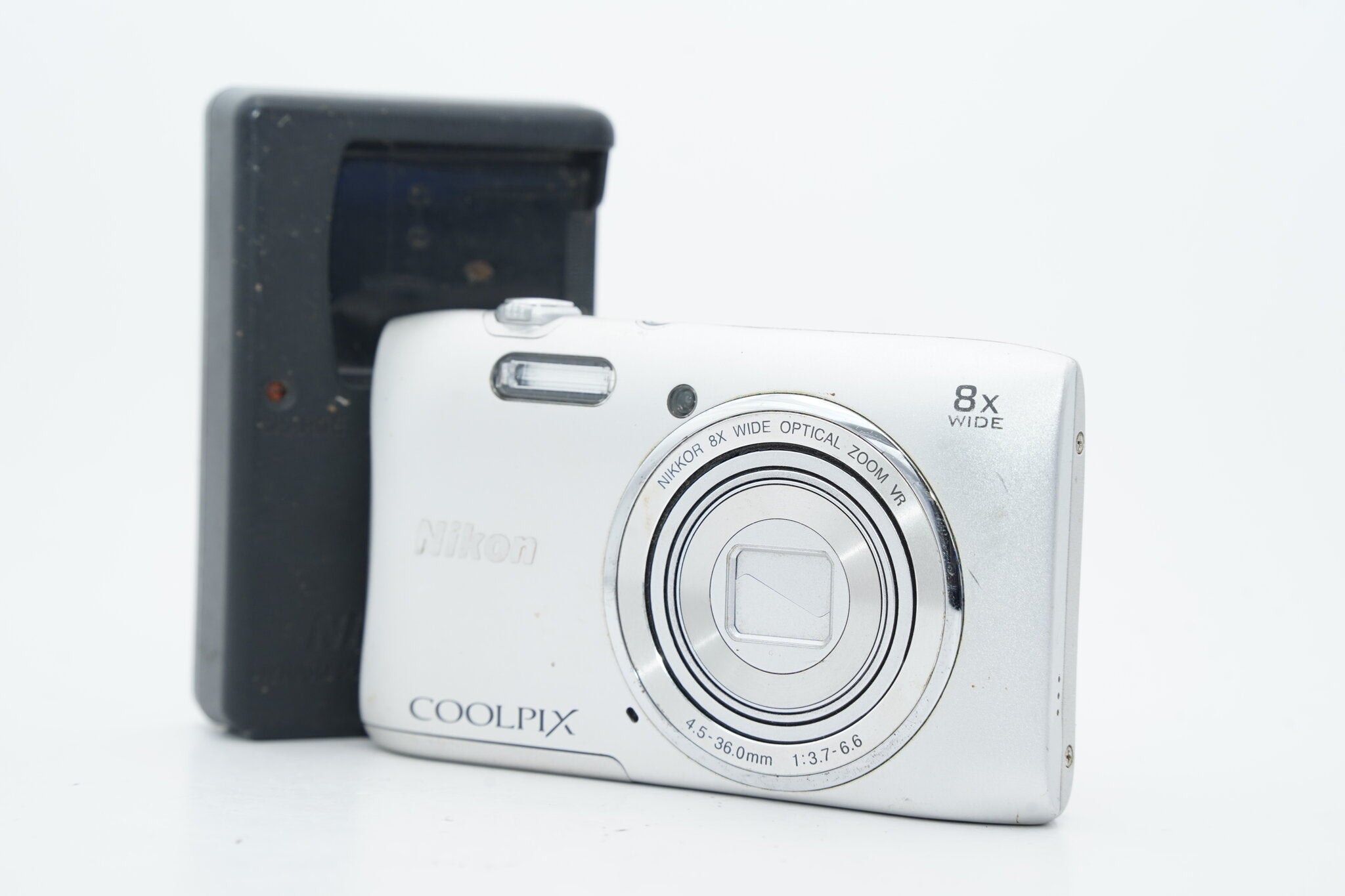 Nikon COOLPIX S3600 シルバー #3509 - 1