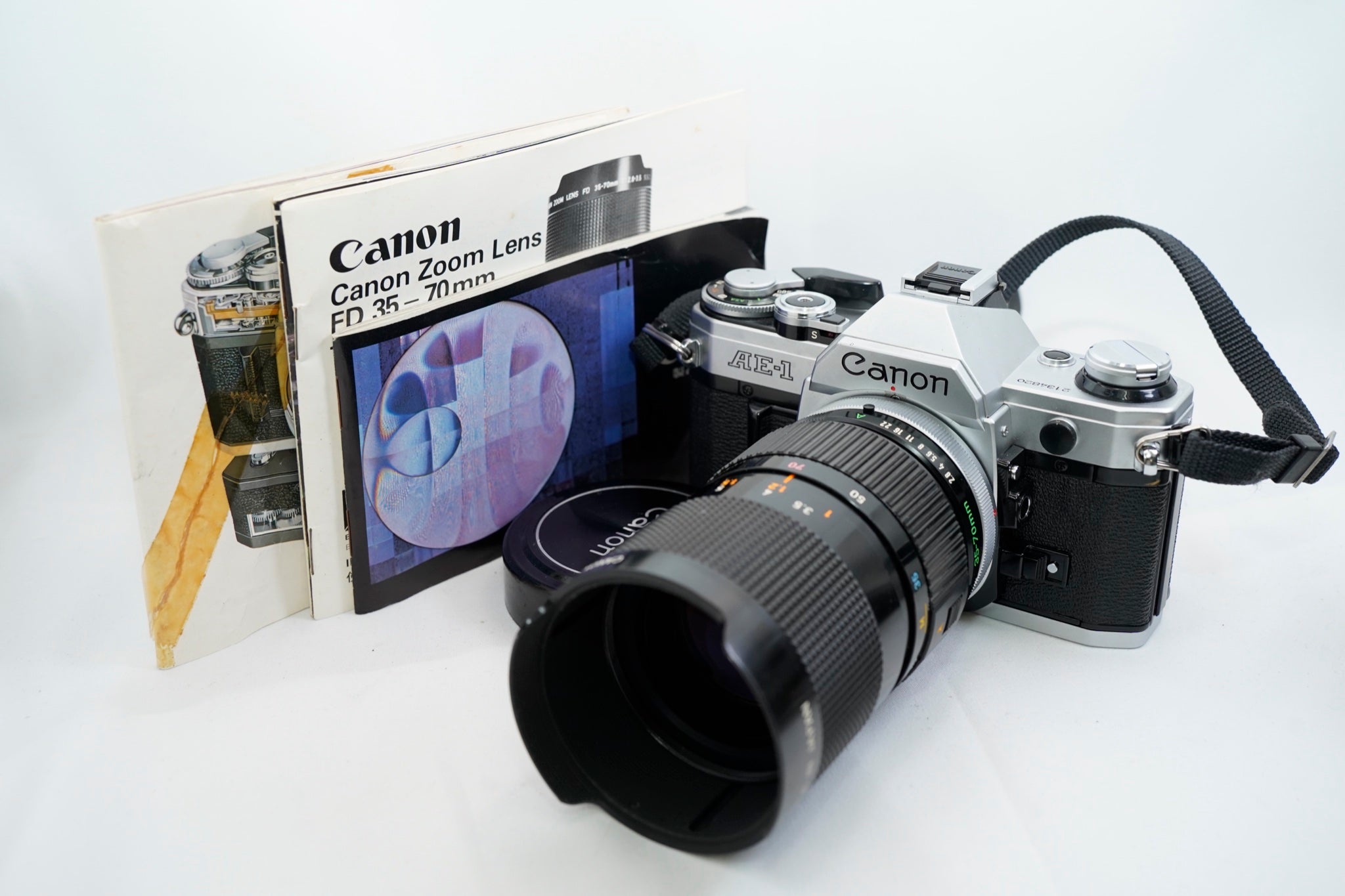 Canon AE-1 シルバー / FD 35-70mm F2.8-3.5 S.S.C.