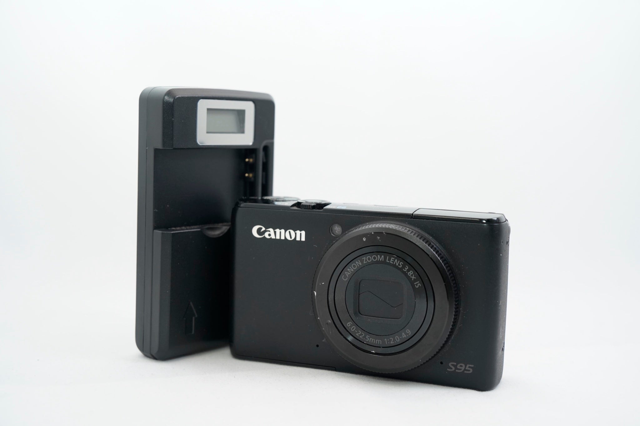 Canon PowerShot S95 ﾌﾞﾗｯｸ（付属：バッテリー）