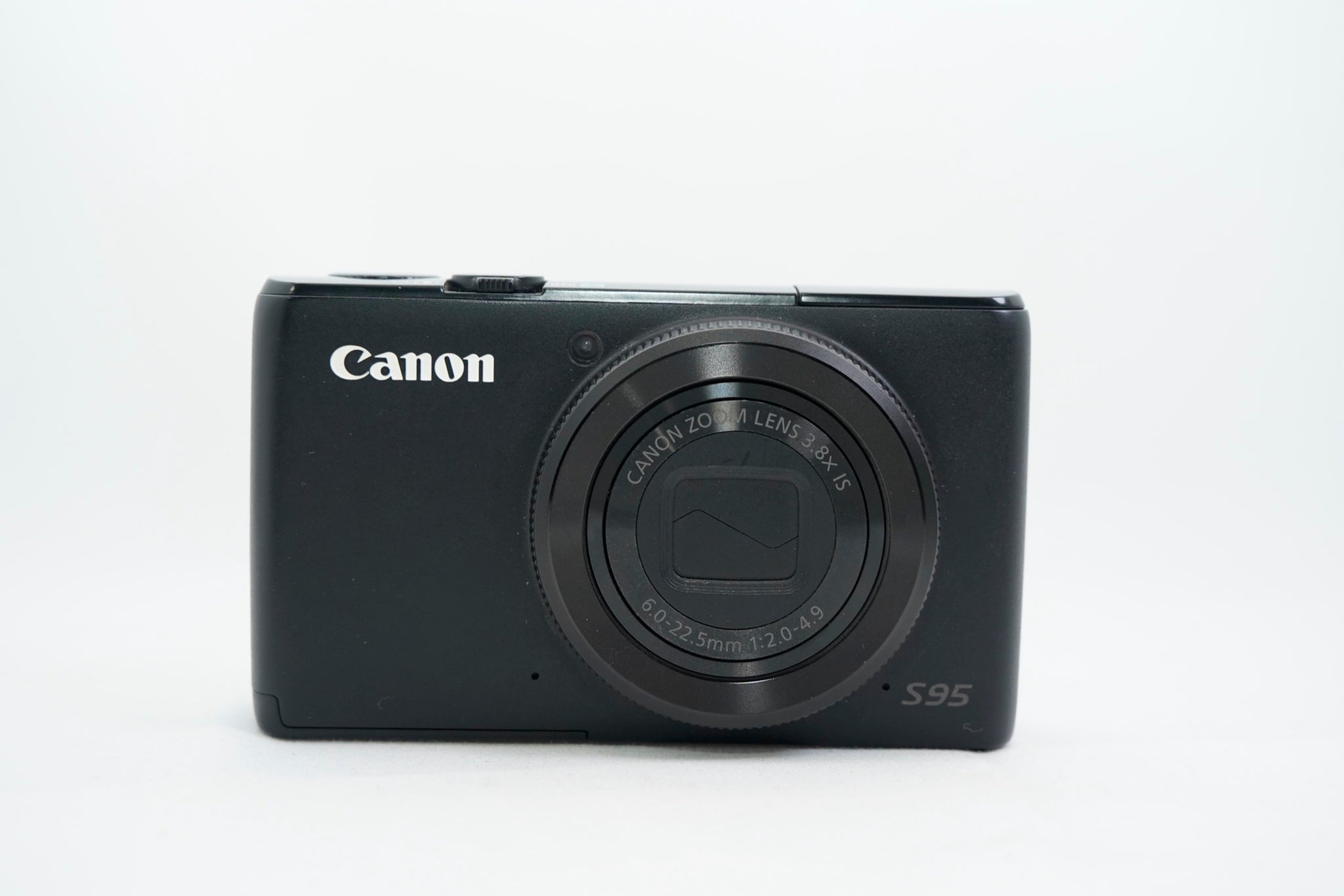 Canon PowerShot S95 ブラック(付属:バッテリー)