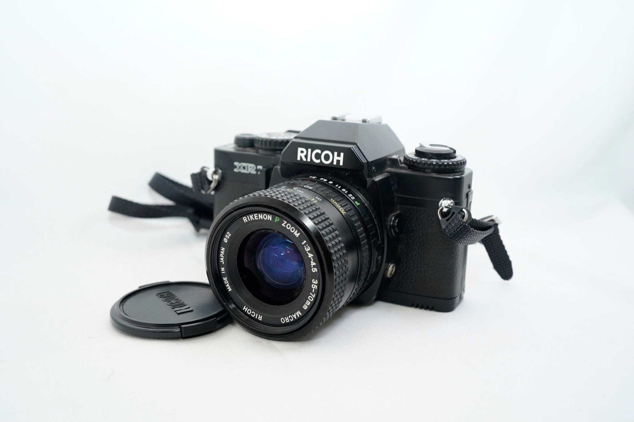 RICOH XR7 RIKENON F3.4-4.5 35-70mm