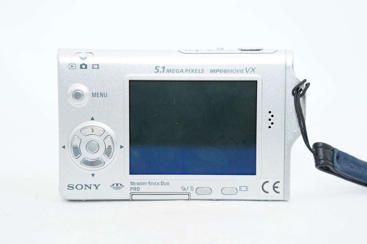 SONY Cyber-shot DSC-T7 #3840