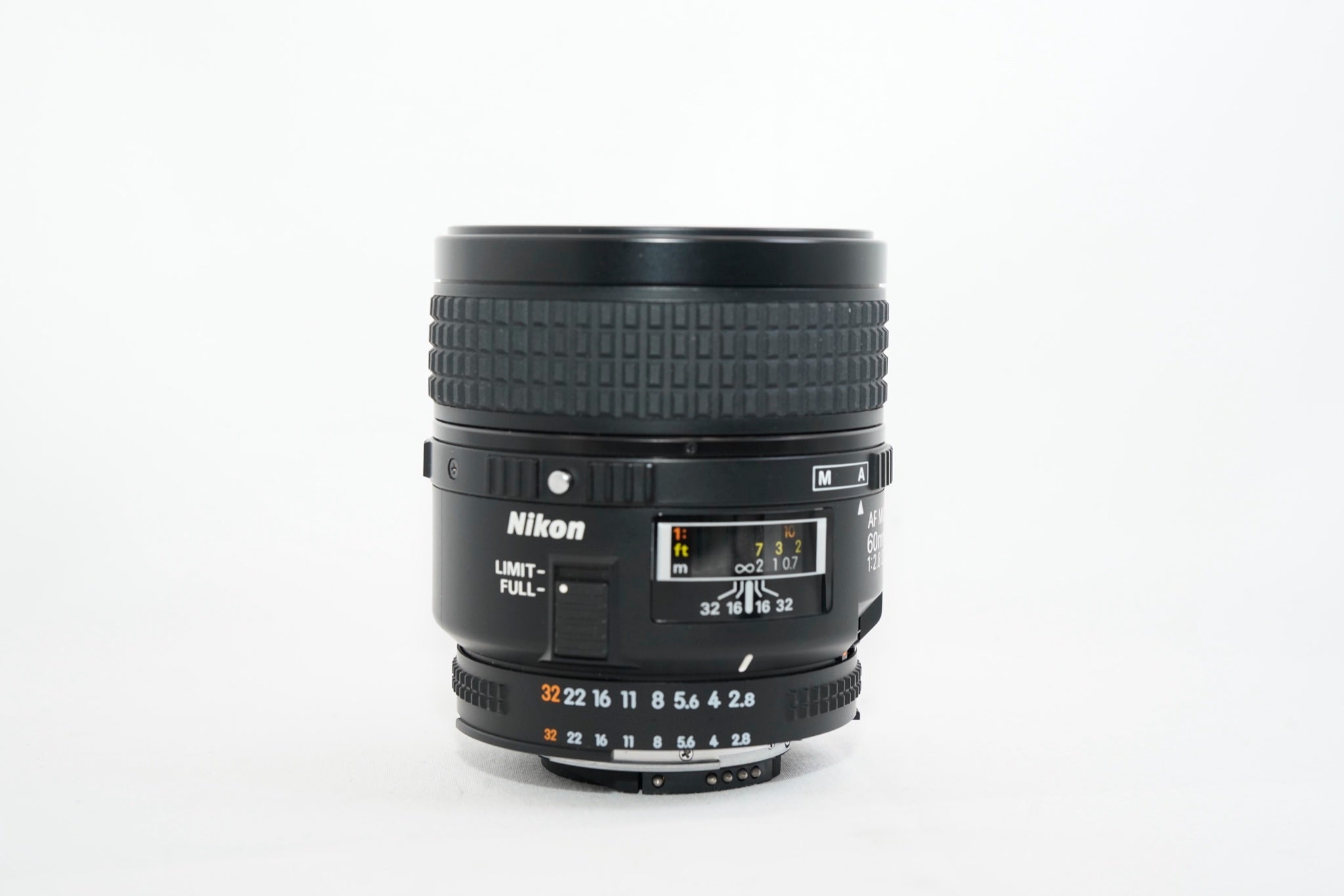 ニコン Nikon 単焦点レンズ AF MICRO NIKKOR 60mm F2.8 【中古】 新品