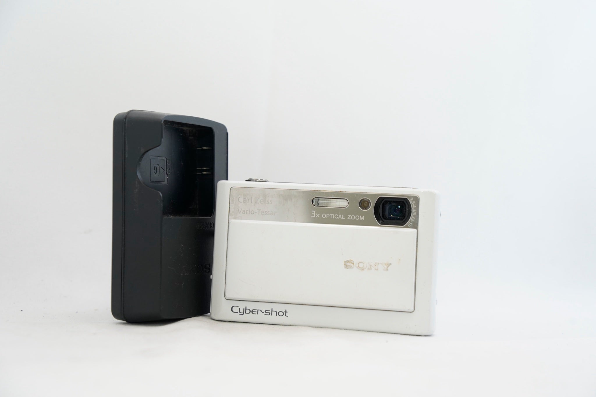 動作確認済】SONY Cyber-shot DSC-T20 ホワイト Sony Cyber-shot DSC