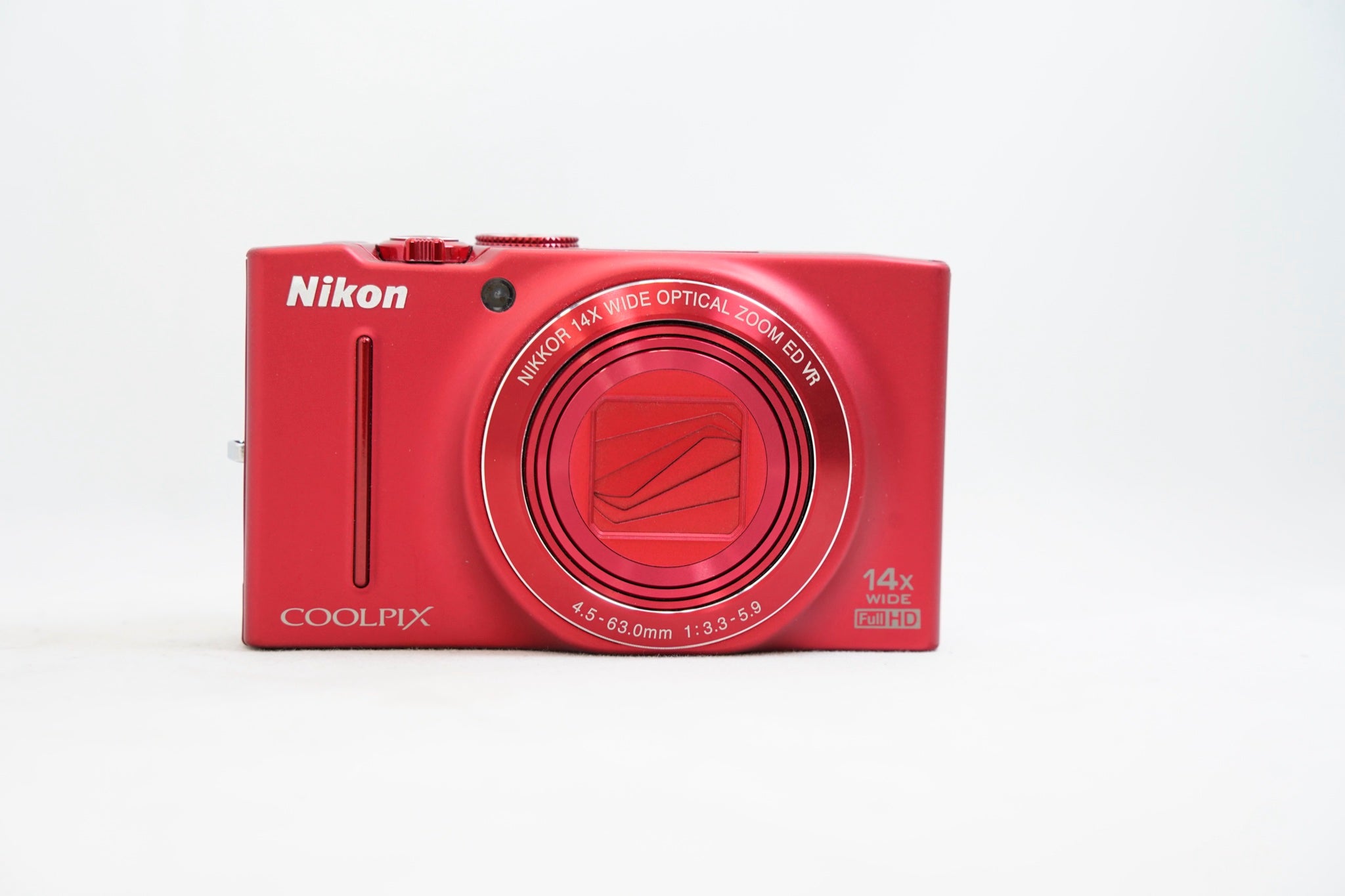 Nikon COOLPIX S8200 レッド