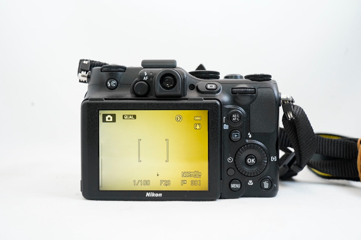 NIKON COOLPIX P7100 ブラック #4179 3