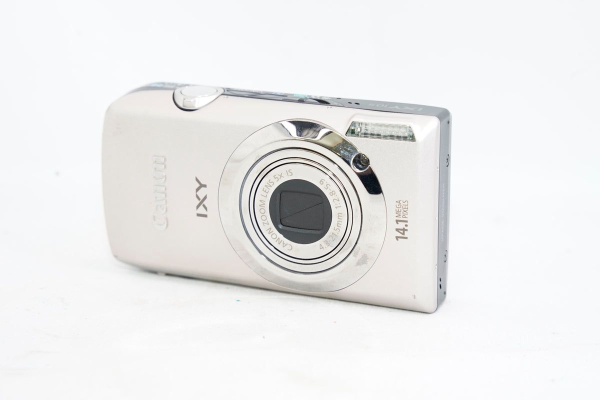 Canon IXY 10S シルバー (021032008485)(付属:バッテリー)