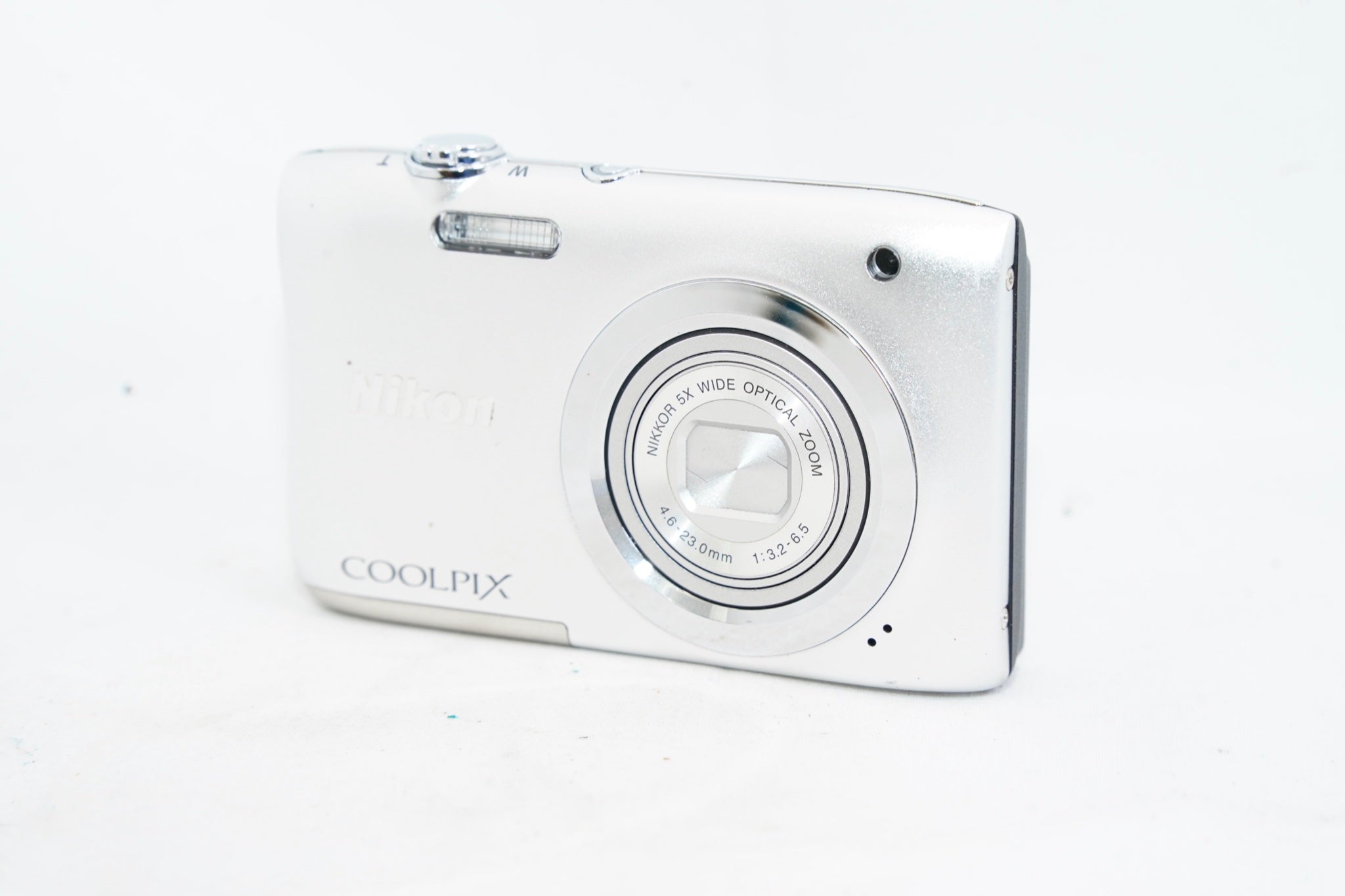 Nikon COOLPIX A100 シルバー（付属：バッテリー）