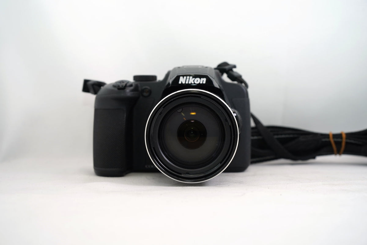 NIKON COOLPIX B700