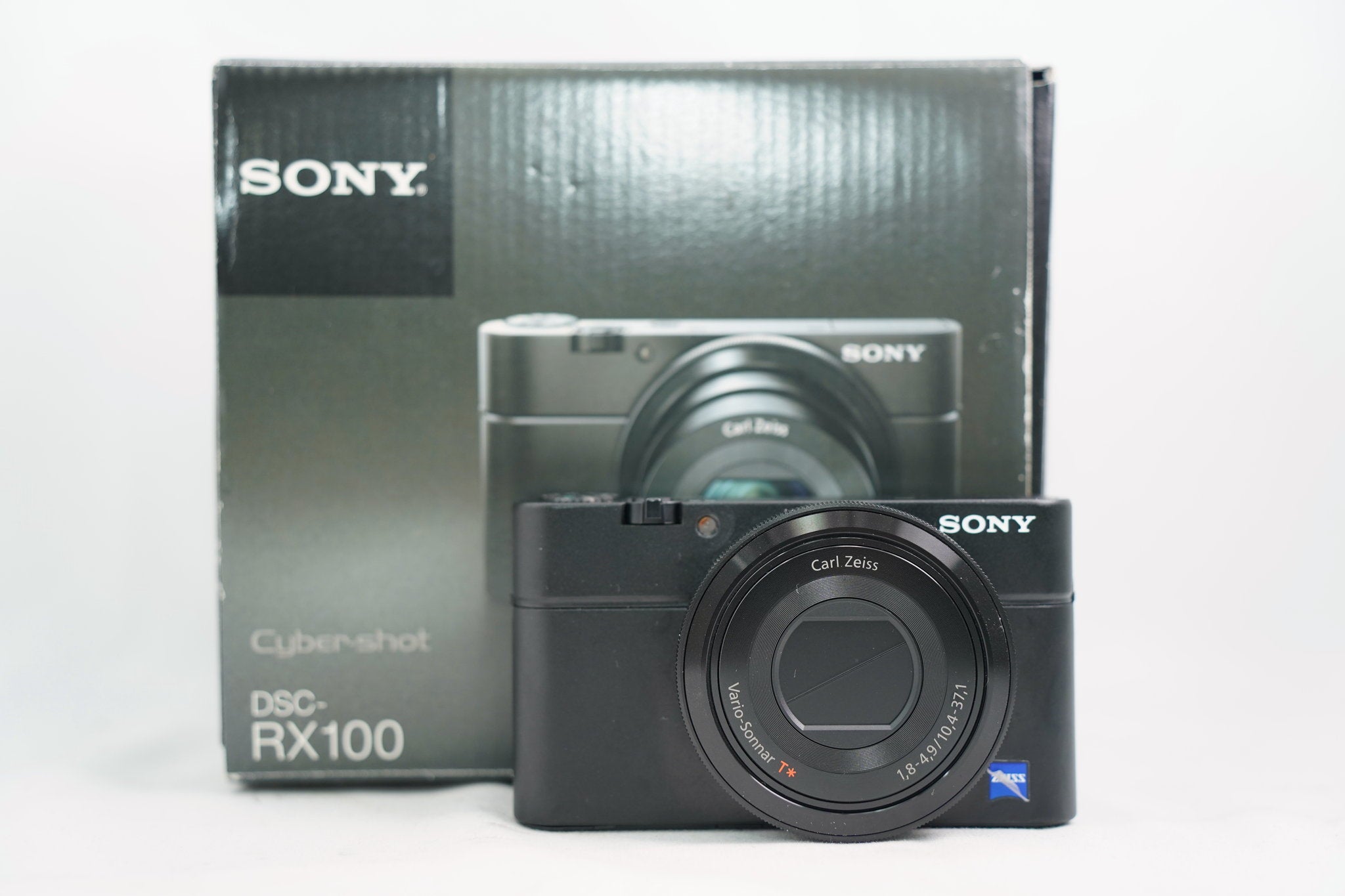 SONY Cyber-shot DSC-RX100 初代 動作確認済 ケース付 SONY Cyber-shot DSC-RX100 [箱付属]