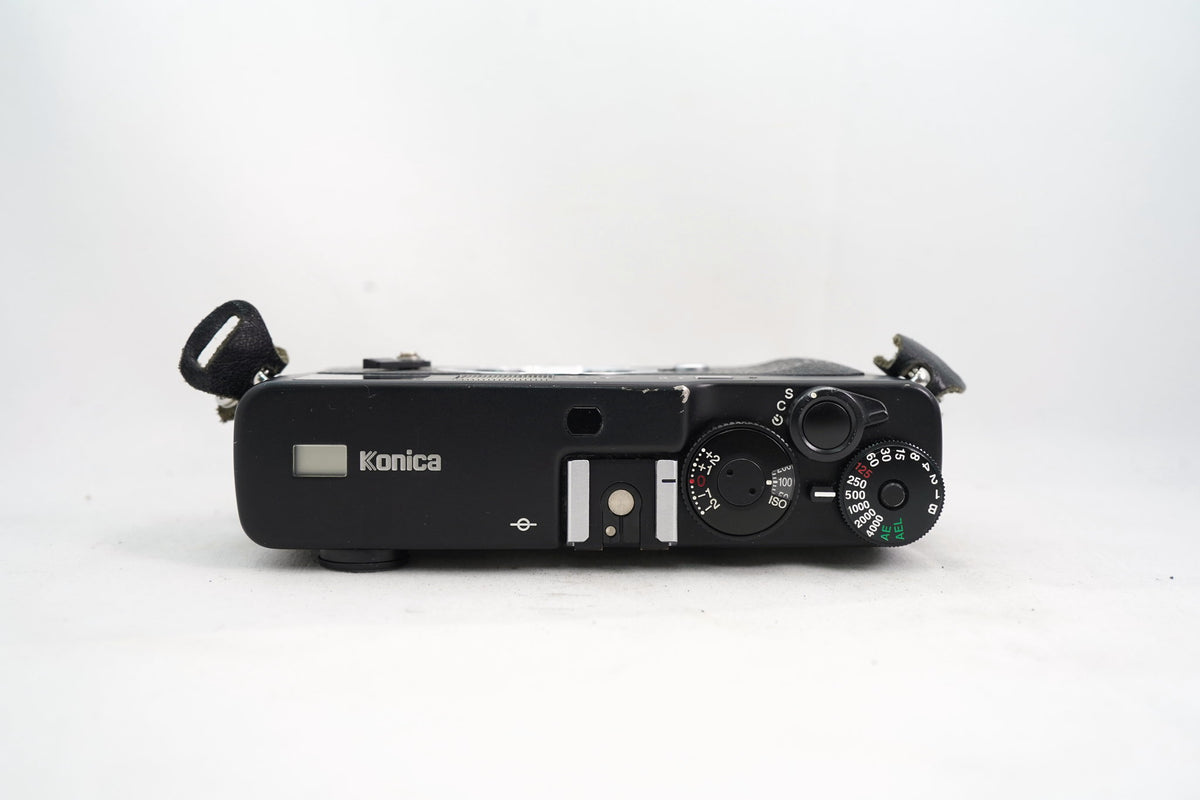 KONICA HEXAR RF / 50mm F2