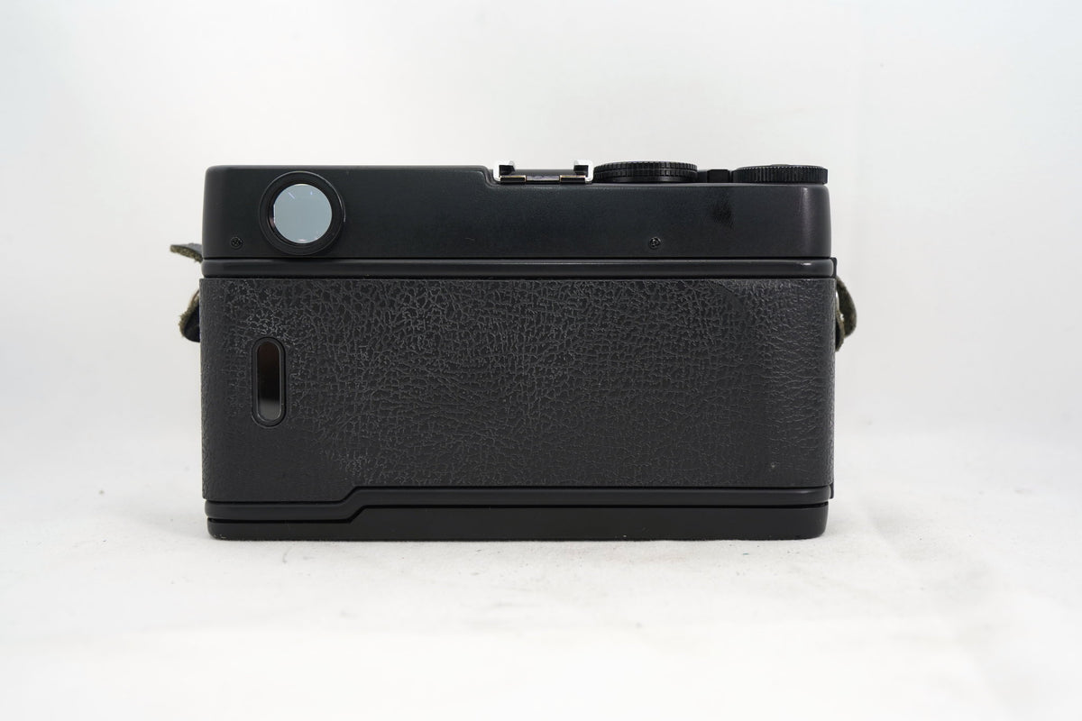 KONICA HEXAR RF / 50mm F2