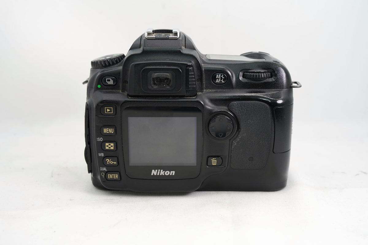 NIKON D50