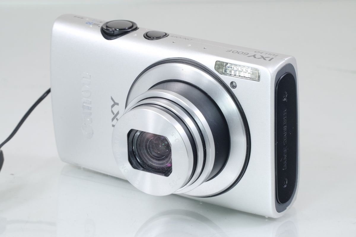 CANON IXY 600F シルバー バッテリー 付き