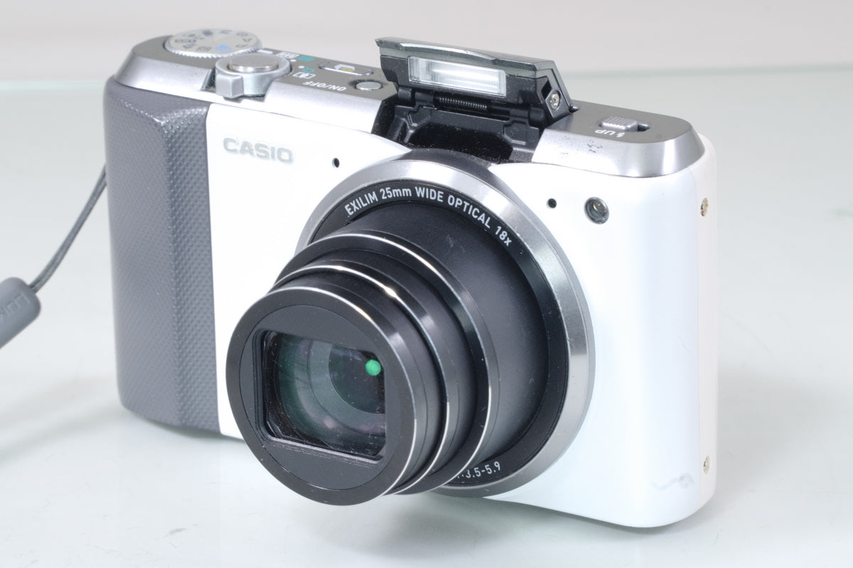 CASIO EXILIM EX-ZR700 ホワイト バッテリー, 付き