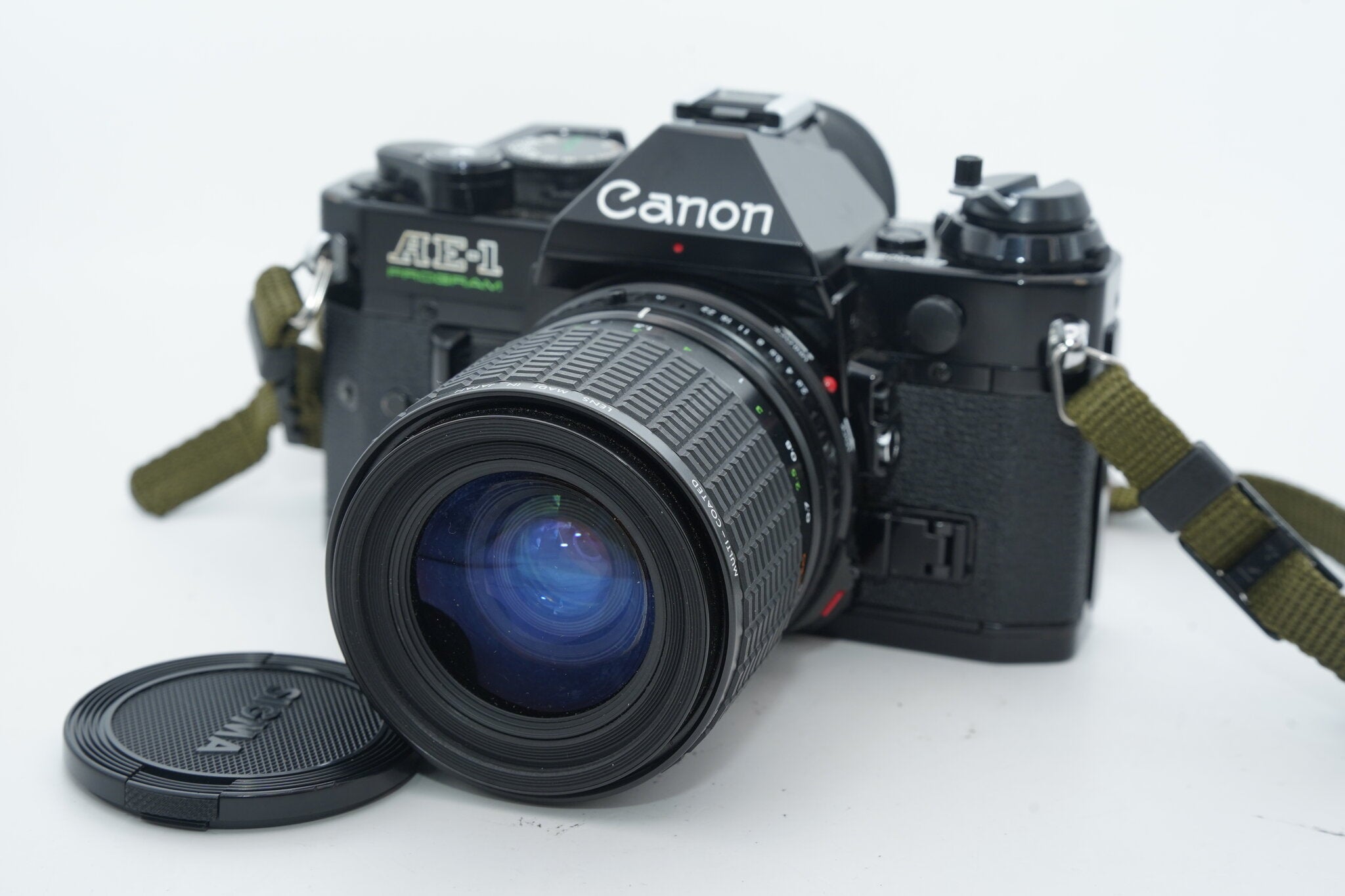 Canon AE-1 PROGRAM / SIGMA ZOOM-MASTER 35-70mm F2.8-4 MULTI-COATED