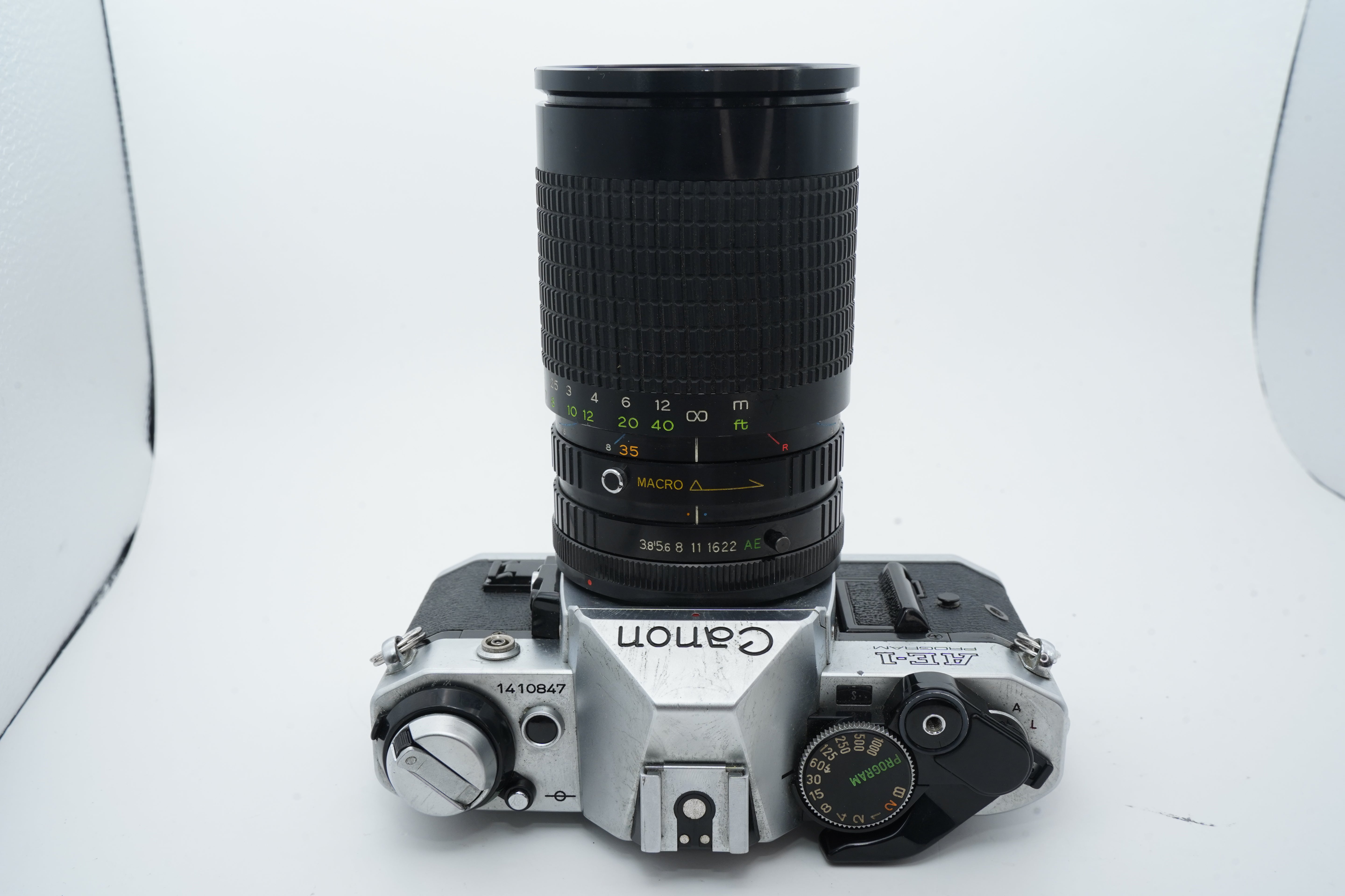 Canon AE-1 PROGRAM / SUN ZOOM MC 35-140mm F3.8-5.3 MACRO キャノンマウント