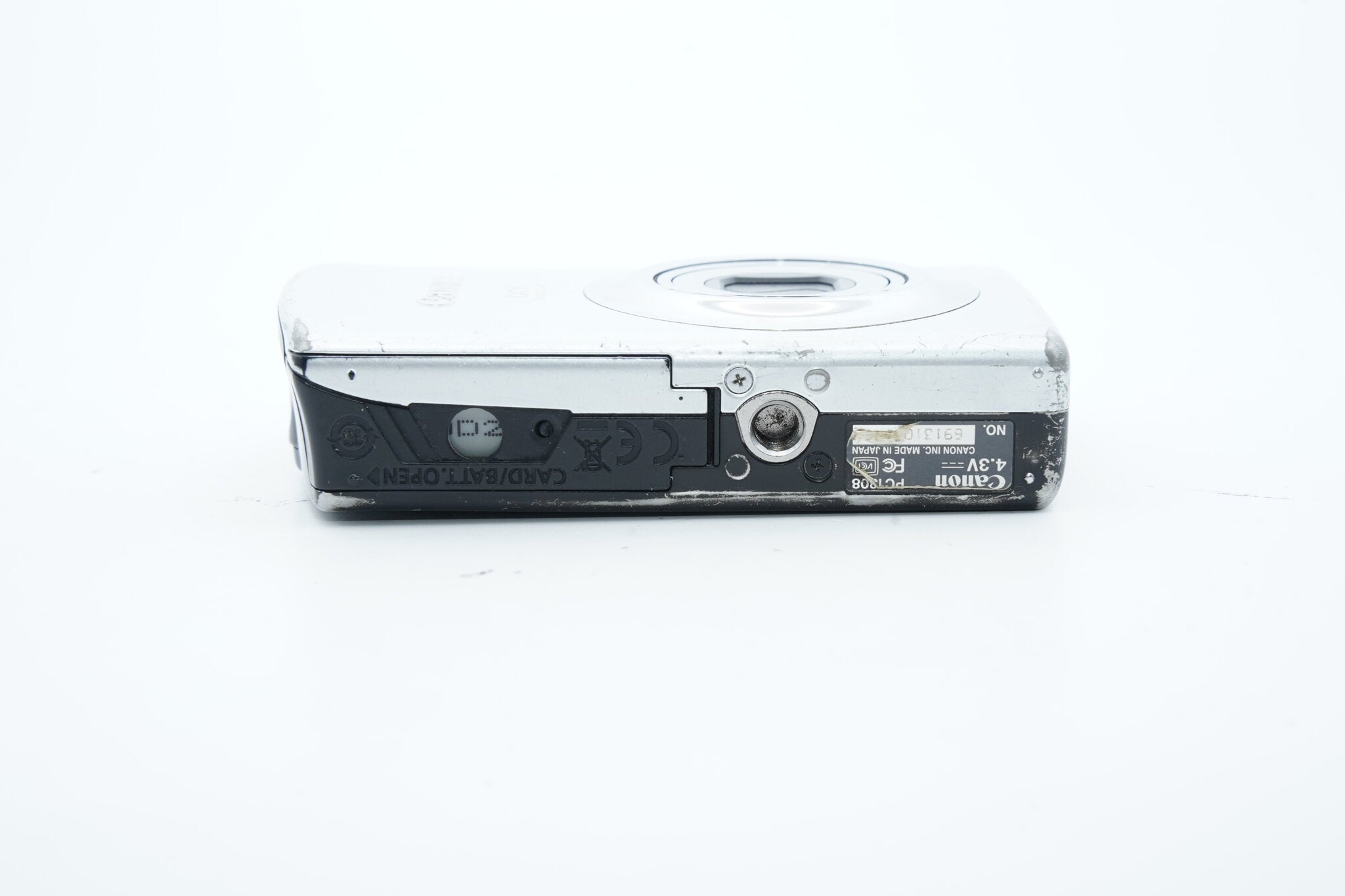 Canon IXY DIGITAL 920 IS シルバー 充電器 箱 バッテリー付属