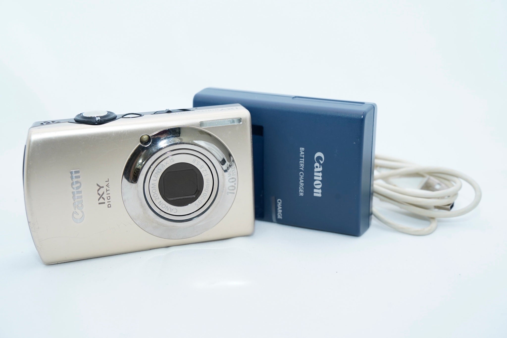 Canon IXY Digital 920is pc1308 充電器付き Canon IXY DIGITAL 920 IS ゴールド 充電器付属