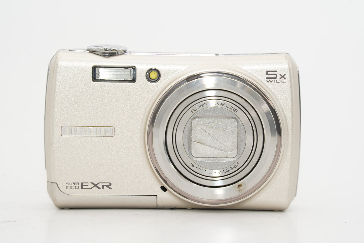 FUJIFILM FINEPIX F200 EXR ｼﾙﾊﾞｰ