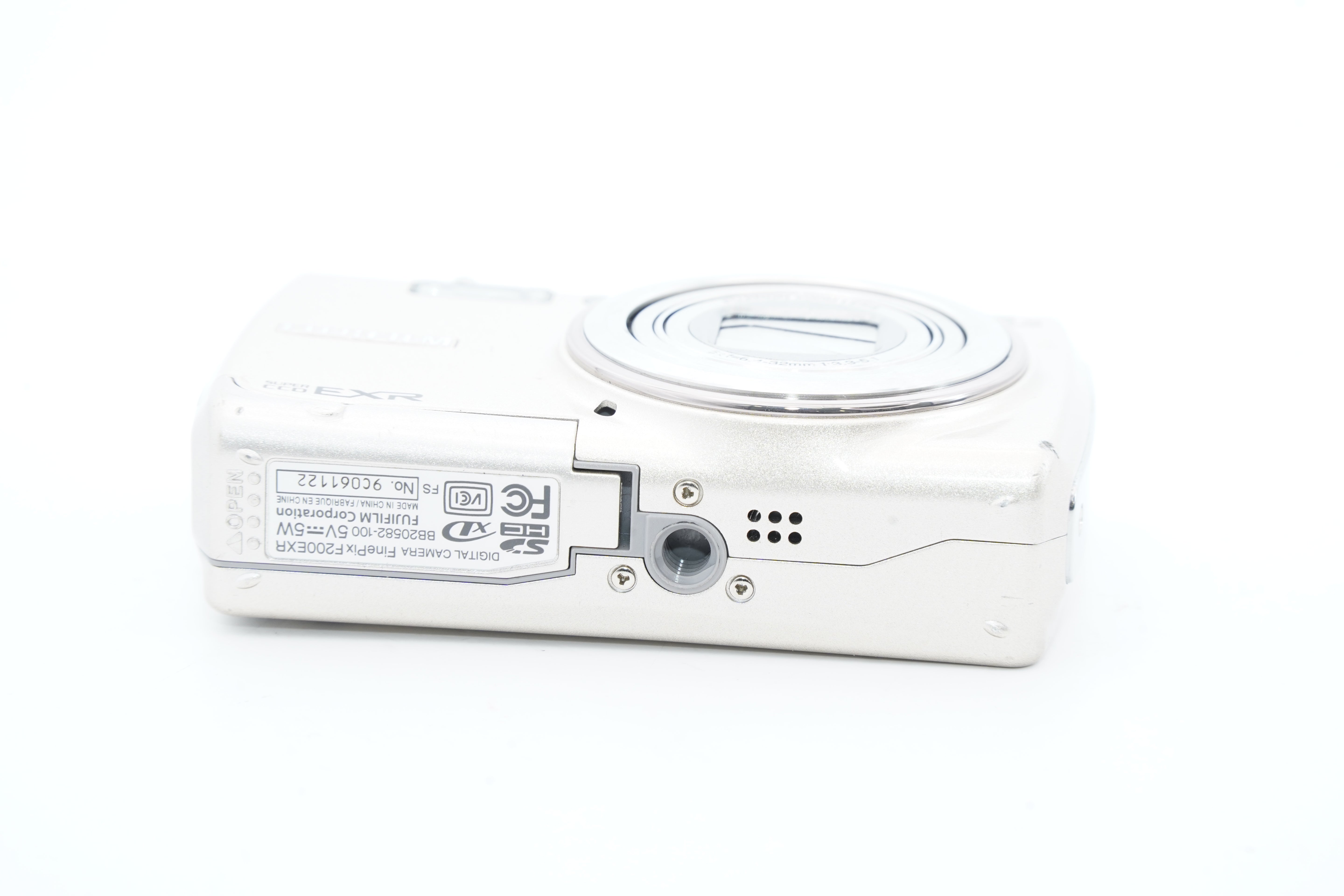 FUJIFILM FINEPIX F200 EXR ゴールドバッテリー・充電器付属