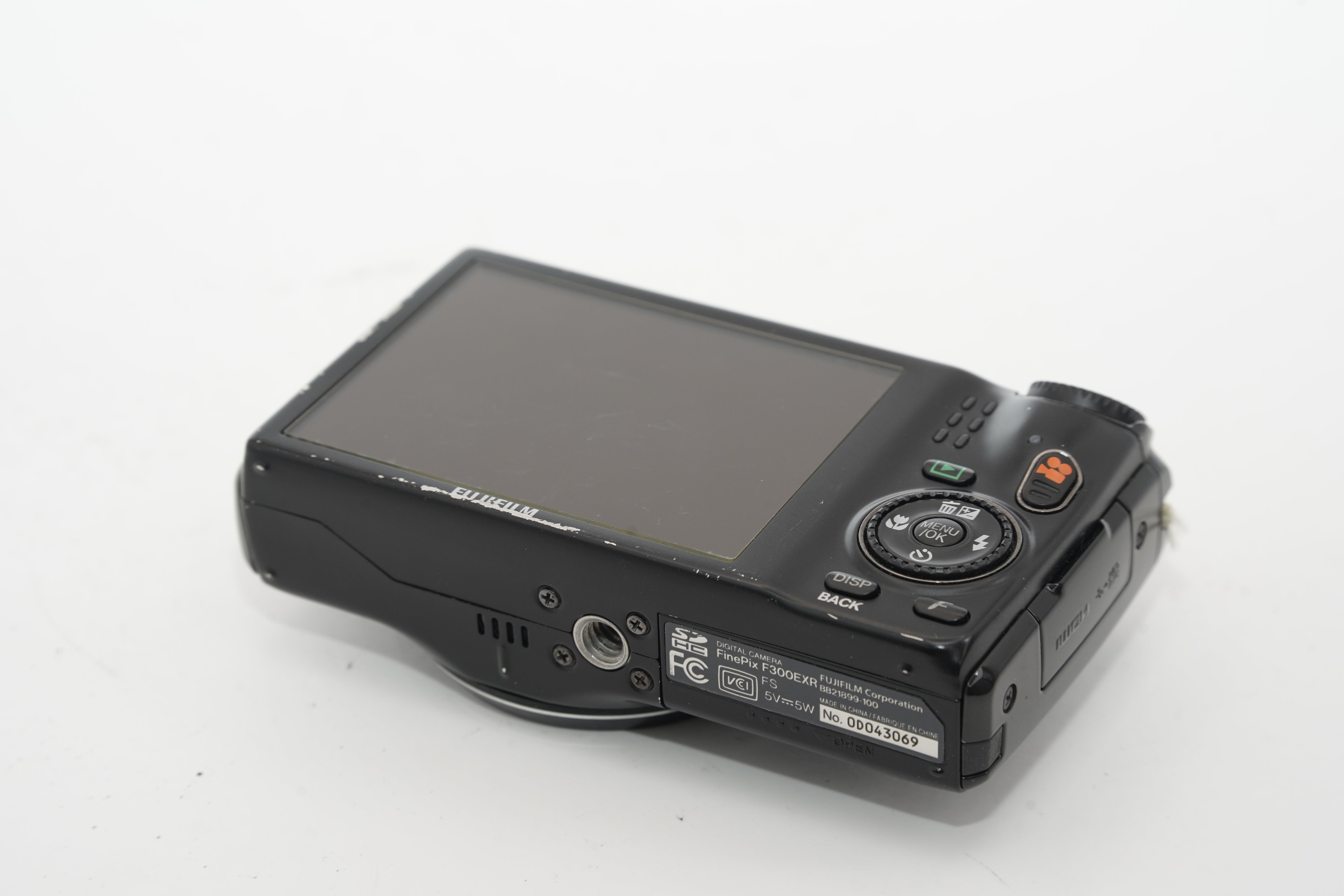 FUJIFILM FINEPIX F300 EXR ブラック