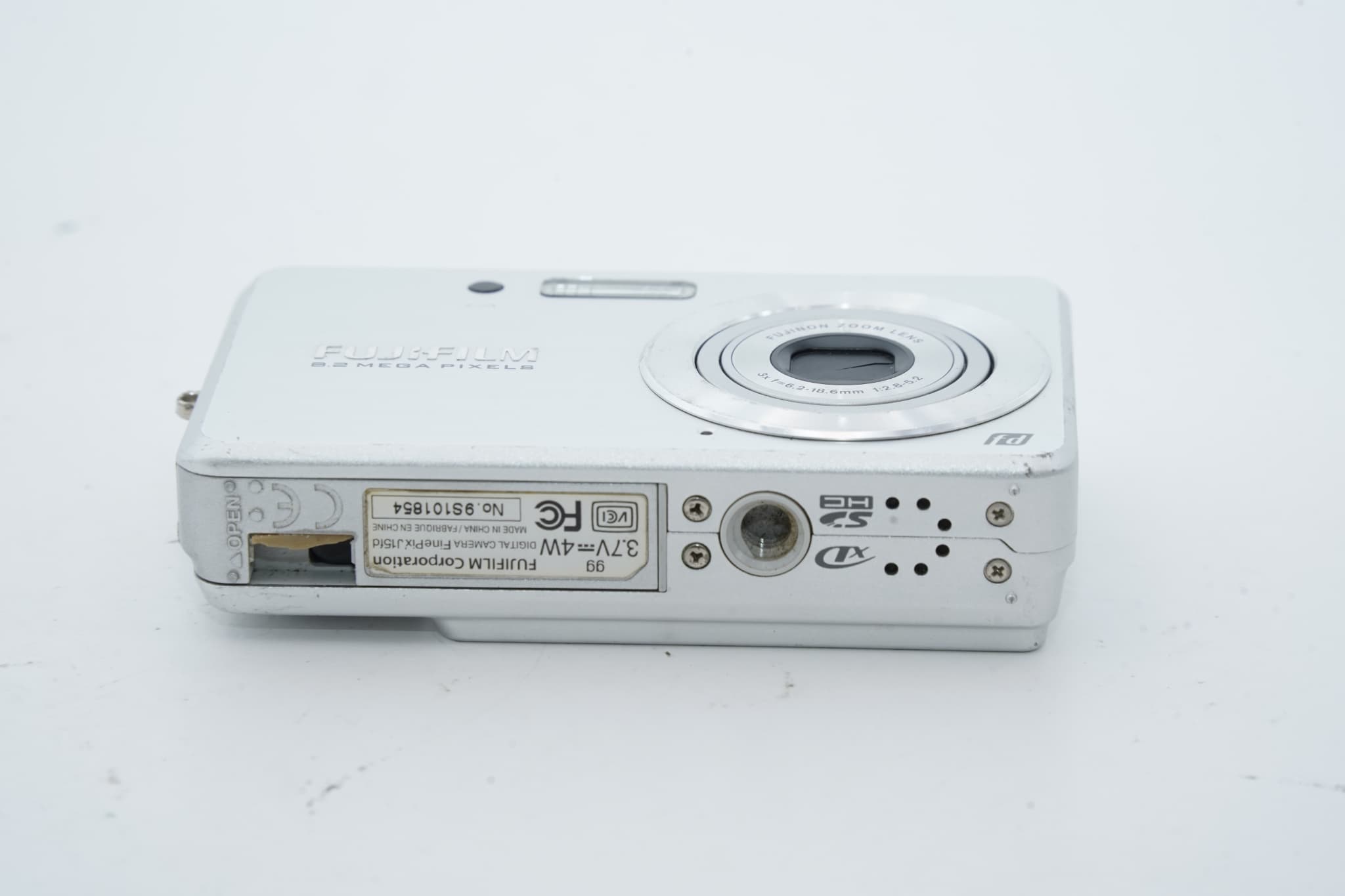 FUJIFILM finepix J15 充電器 バッテリー 付属