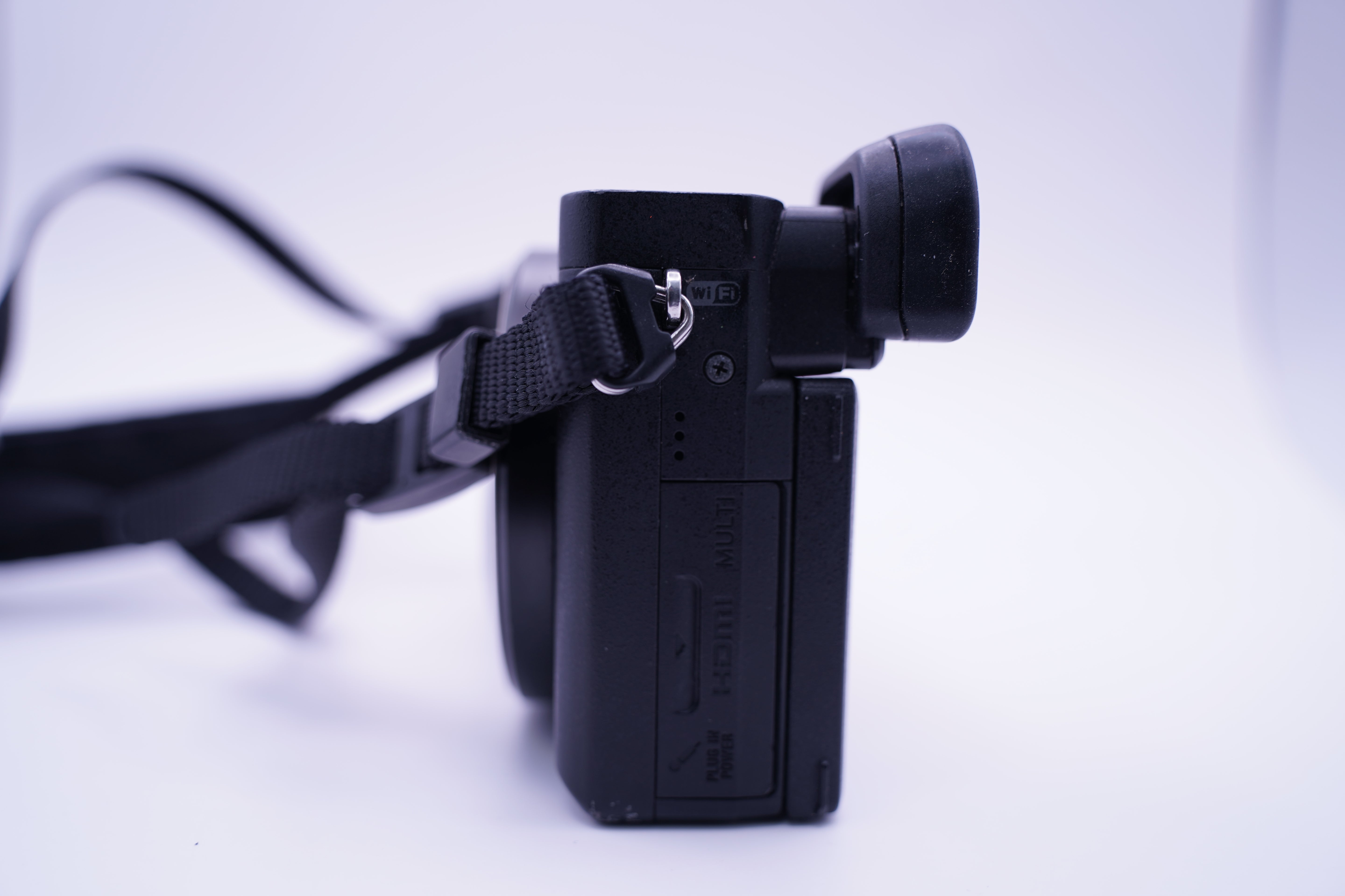 SONY α6400 18-135mm F3.5-5.6 OSS レンズキット