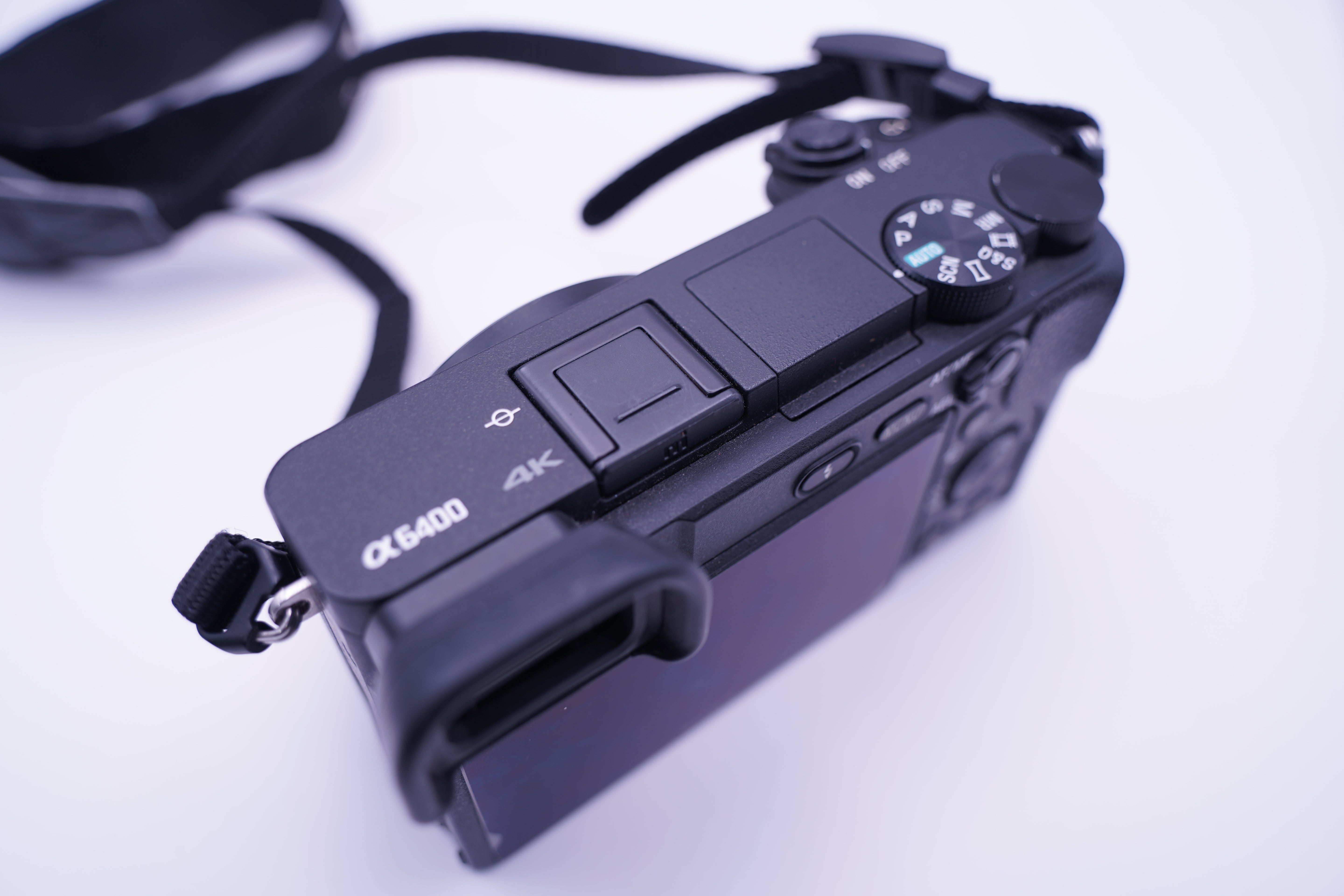 SONY α6400 18-135mm F3.5-5.6 OSS レンズキット