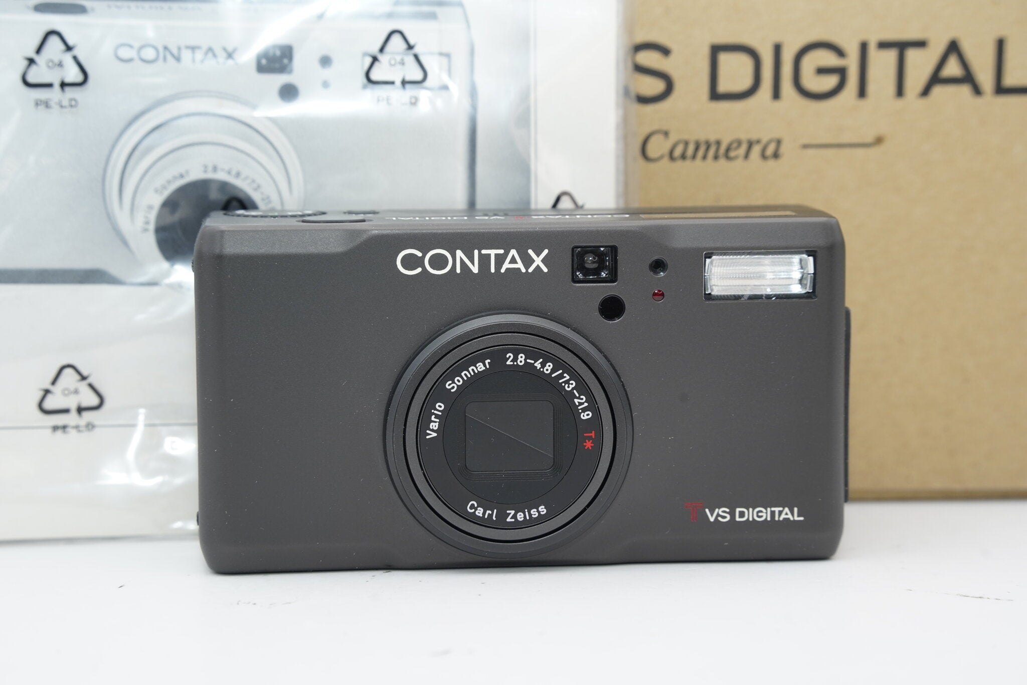 買取実績】CONTAX Tvs Digital チタンブラックを20,000円で買取いたし