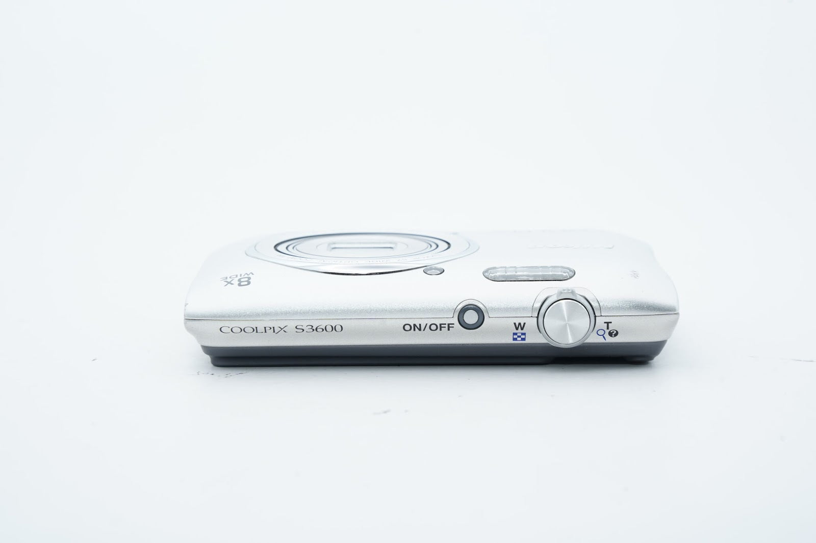Nikon COOLPIX S3600 ｼﾙﾊﾞｰ バッテリー 充電器付属