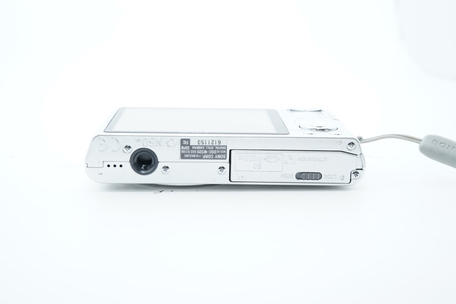 SONY Cyber-shot DSC-W320 ｼﾙﾊﾞｰ 箱 バッテリー 充電器付属