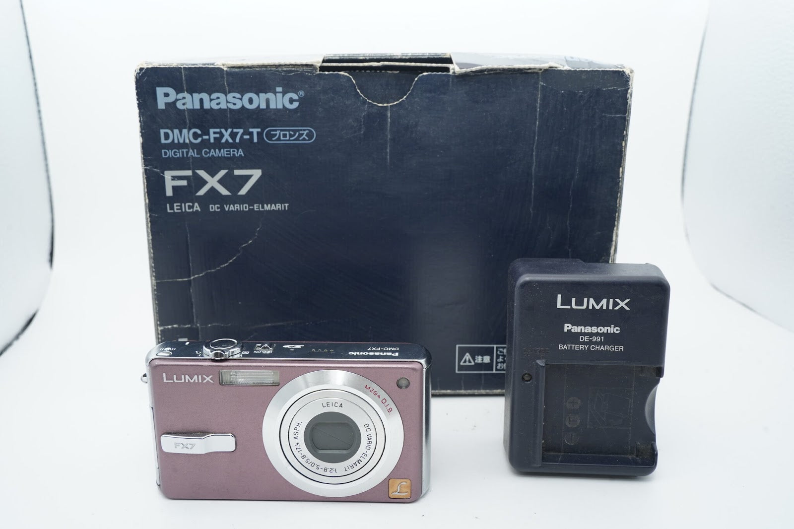 Panasonic LUMIX DMC-FX7 ﾌﾞﾛﾝｽﾞバッテリー 充電器 箱 付属