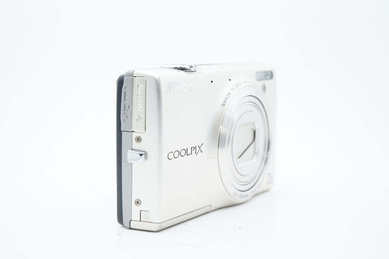 Nikon COOLPIX S6100 シルバー  バッテリー 充電器付属