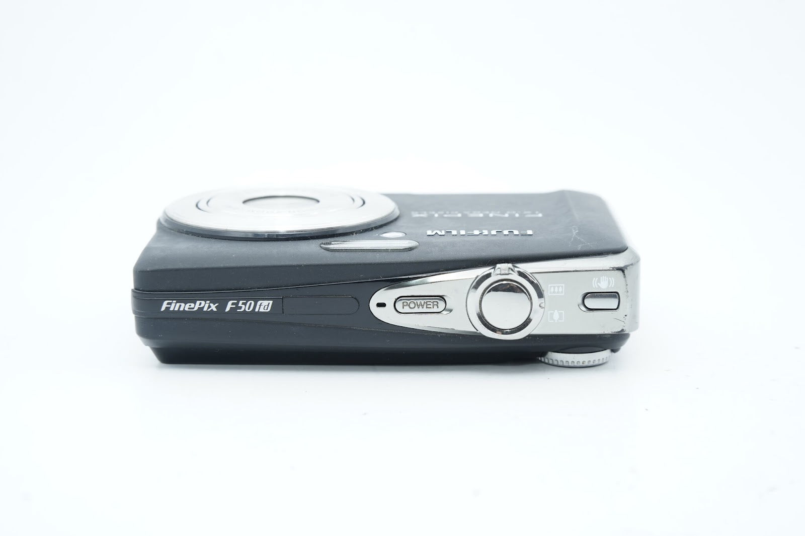 FUJIFILM FINEPIX F50fd ブラック バッテリー 充電器付属