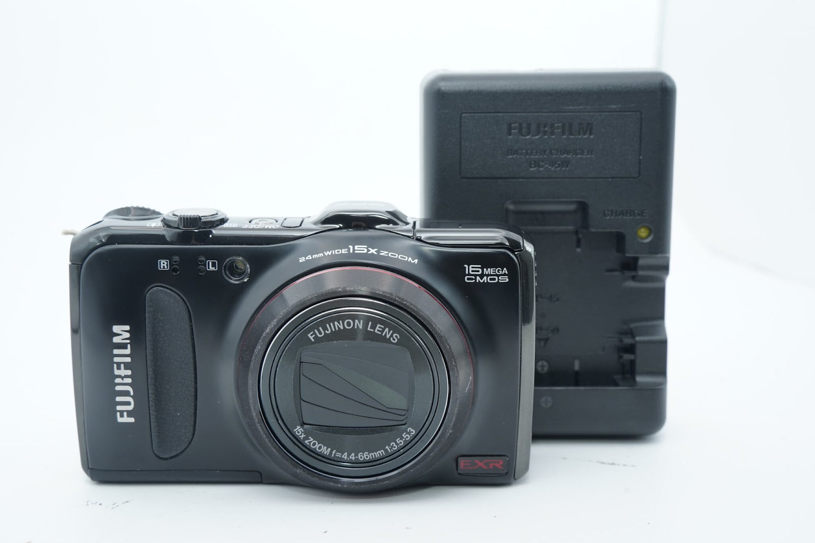 FUJIFILM FINEPIX F550 EXR ﾌﾞﾗｯｸ バッテリー 充電器付属