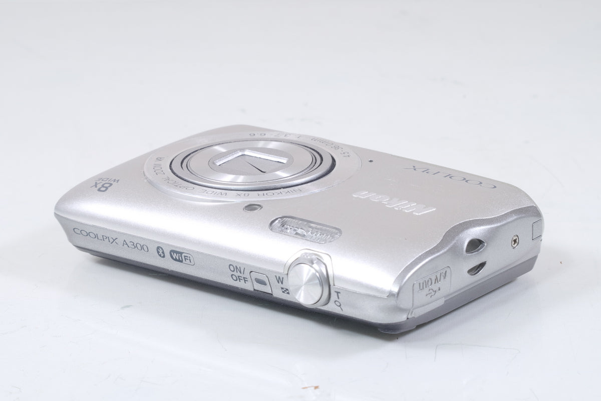 Nikon COOLPIX A300（シルバー）