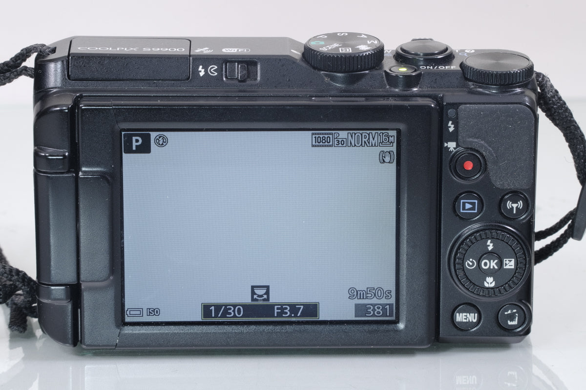 Nikon COOLPIX S9900（ブラック）