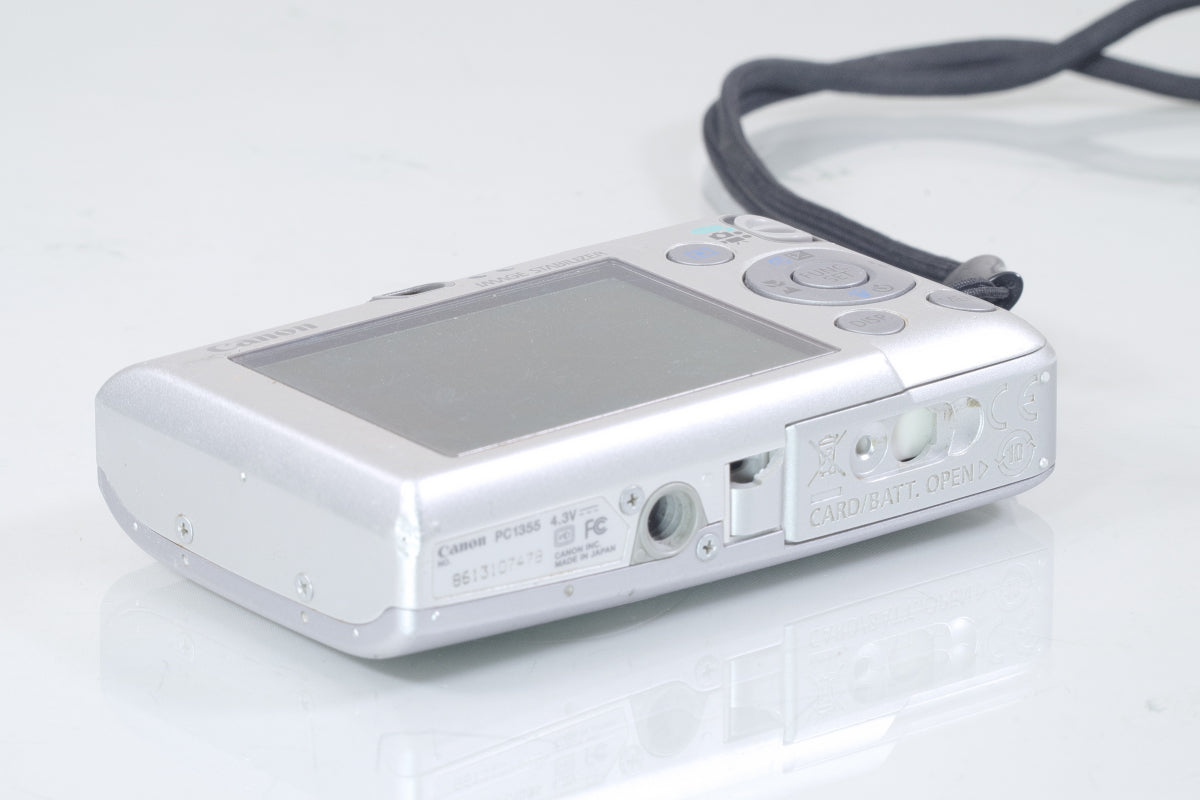 Canon IXY DIGITAL 110 IS（シルバー）