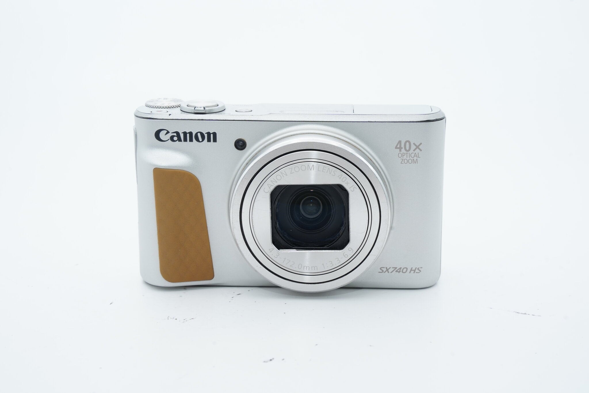 Canon Powershot SX740 HS シルバー 充電器付き Canon PowerShot SX740 HS ｼﾙﾊﾞｰ バッテリー 充電器付属