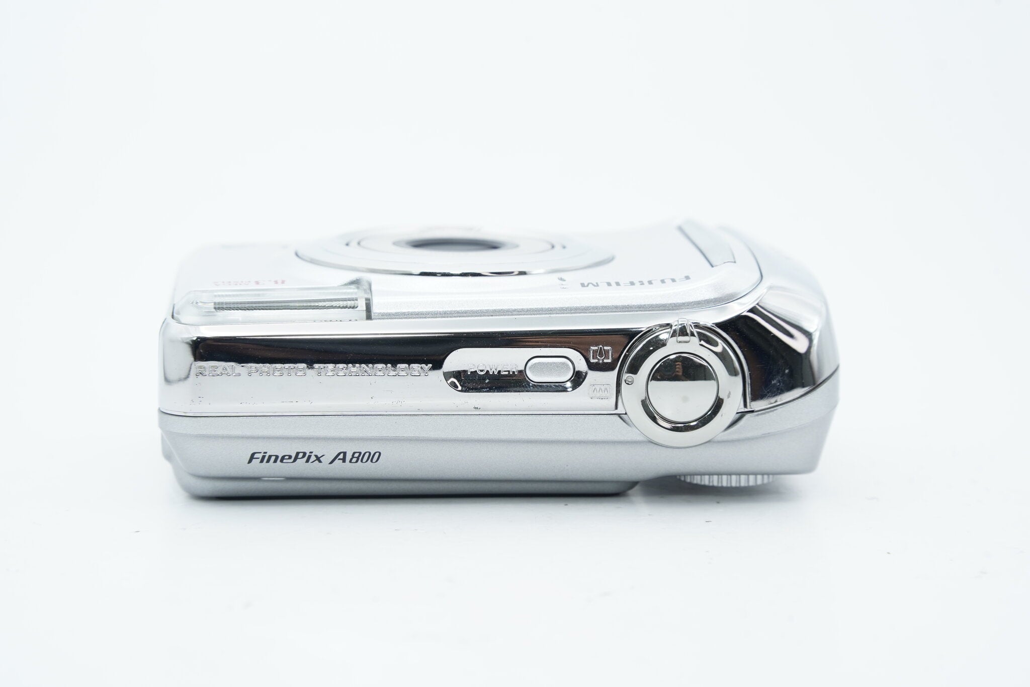 FUJIFILM FINEPIX A800 バッテリー 充電器付属