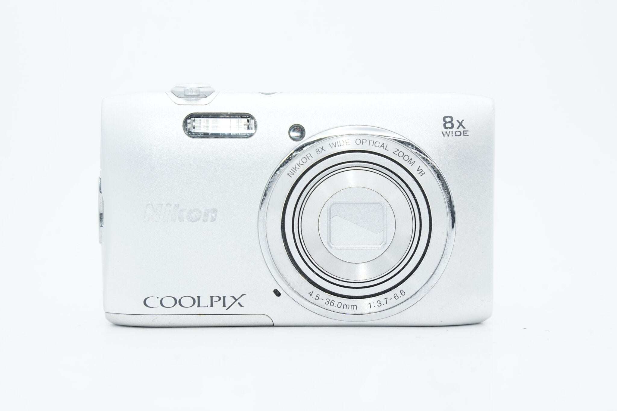 Nikon COOLPIX S3600 ｼﾙﾊﾞｰ バッテリー 充電器付属